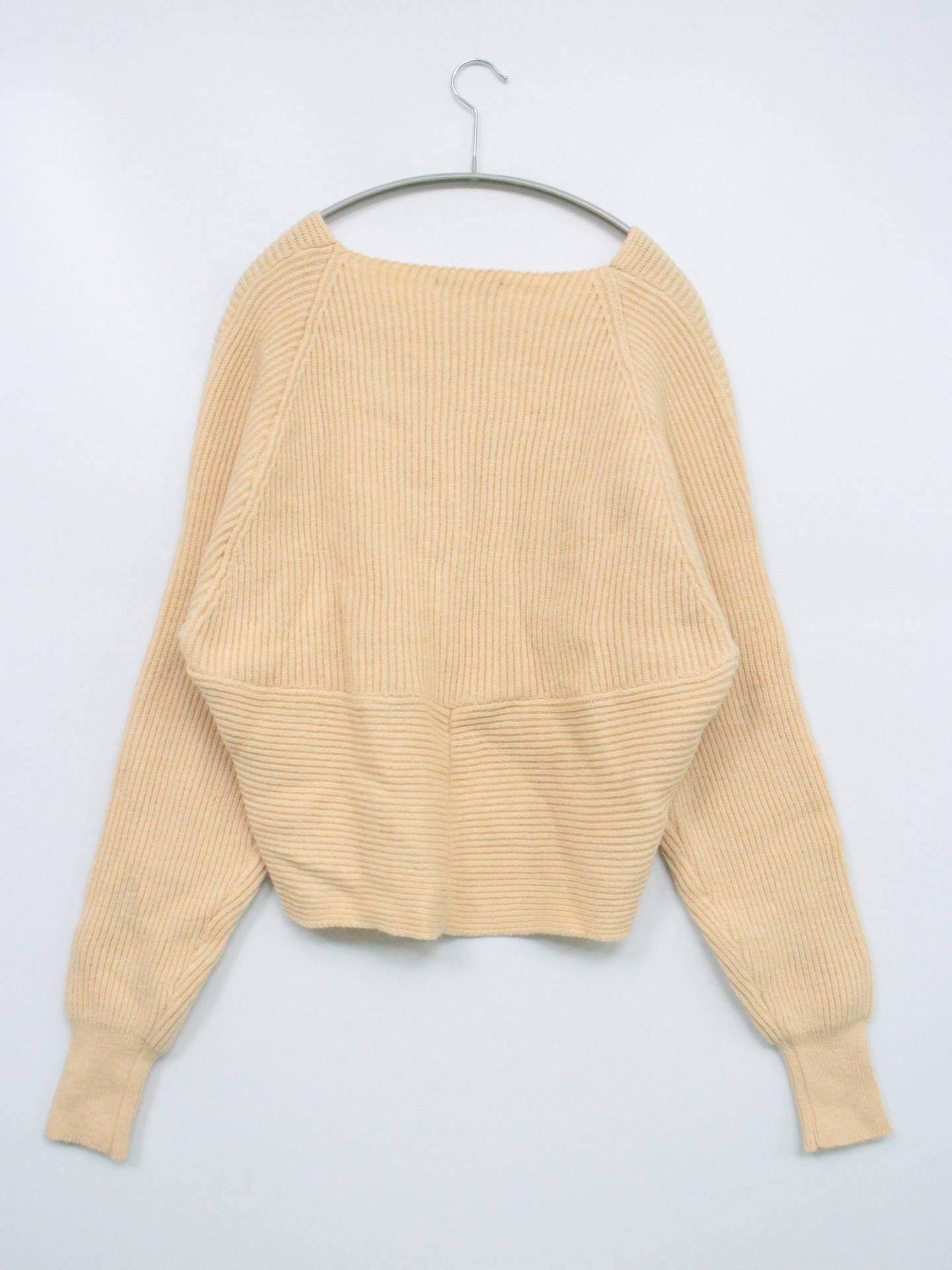 Ada./ニット/セーター/トップス/アイボリー