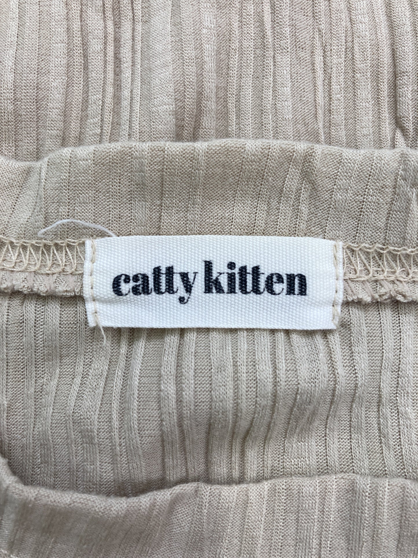 catty kitten/Tシャツ/カットソー/トップス/ベージュ