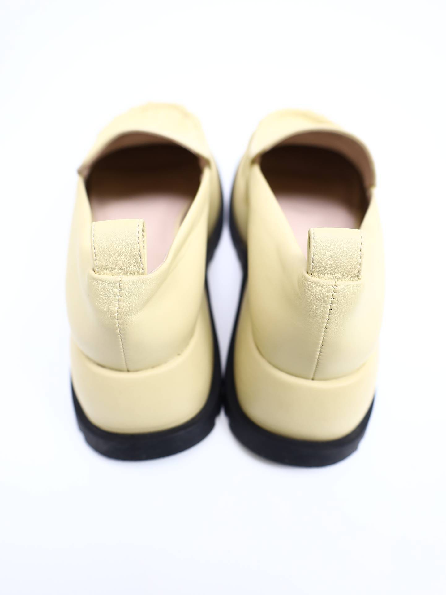CHARLES & KEITH/その他シューズ/シューズ/ホワイト/23.5