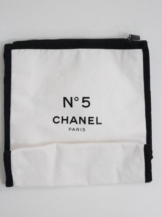 CHANEL/ポーチ/財布/小物/ホワイト
