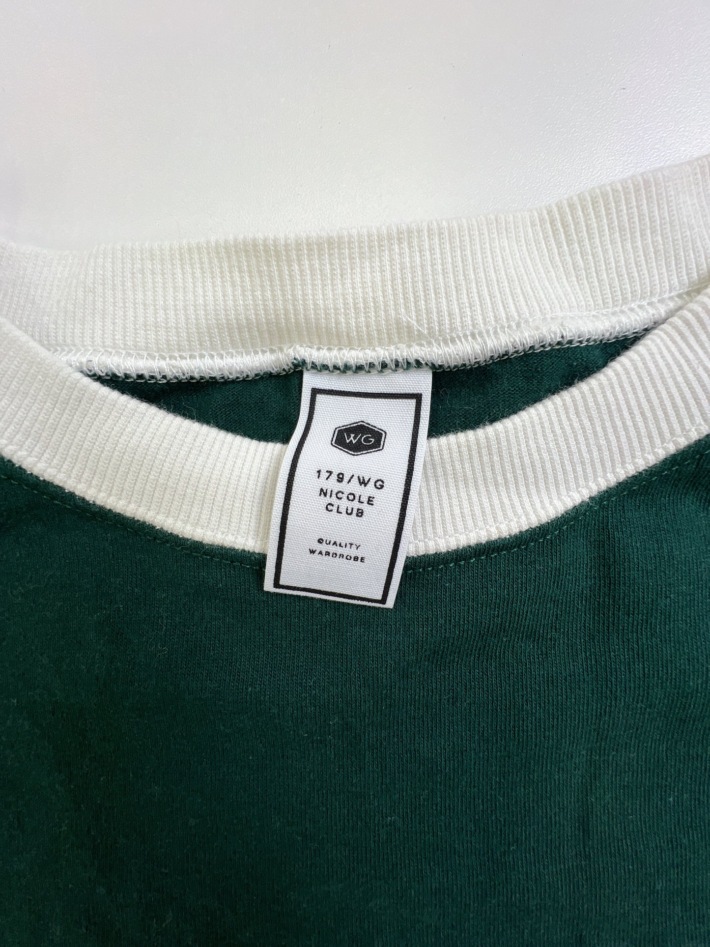 179/WG/Tシャツ/カットソー/トップス/グリーン