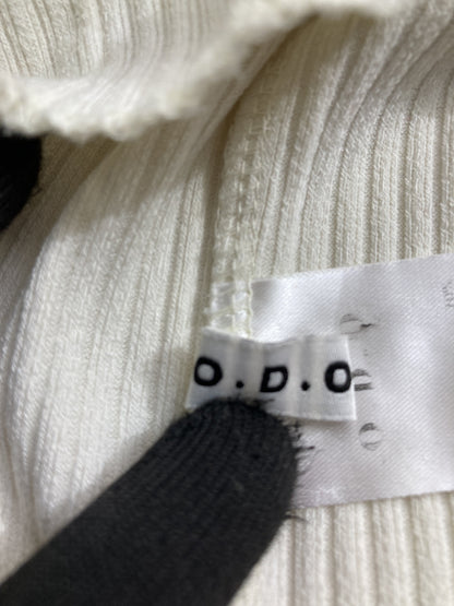 odo/ニット/セーター/トップス/ホワイト