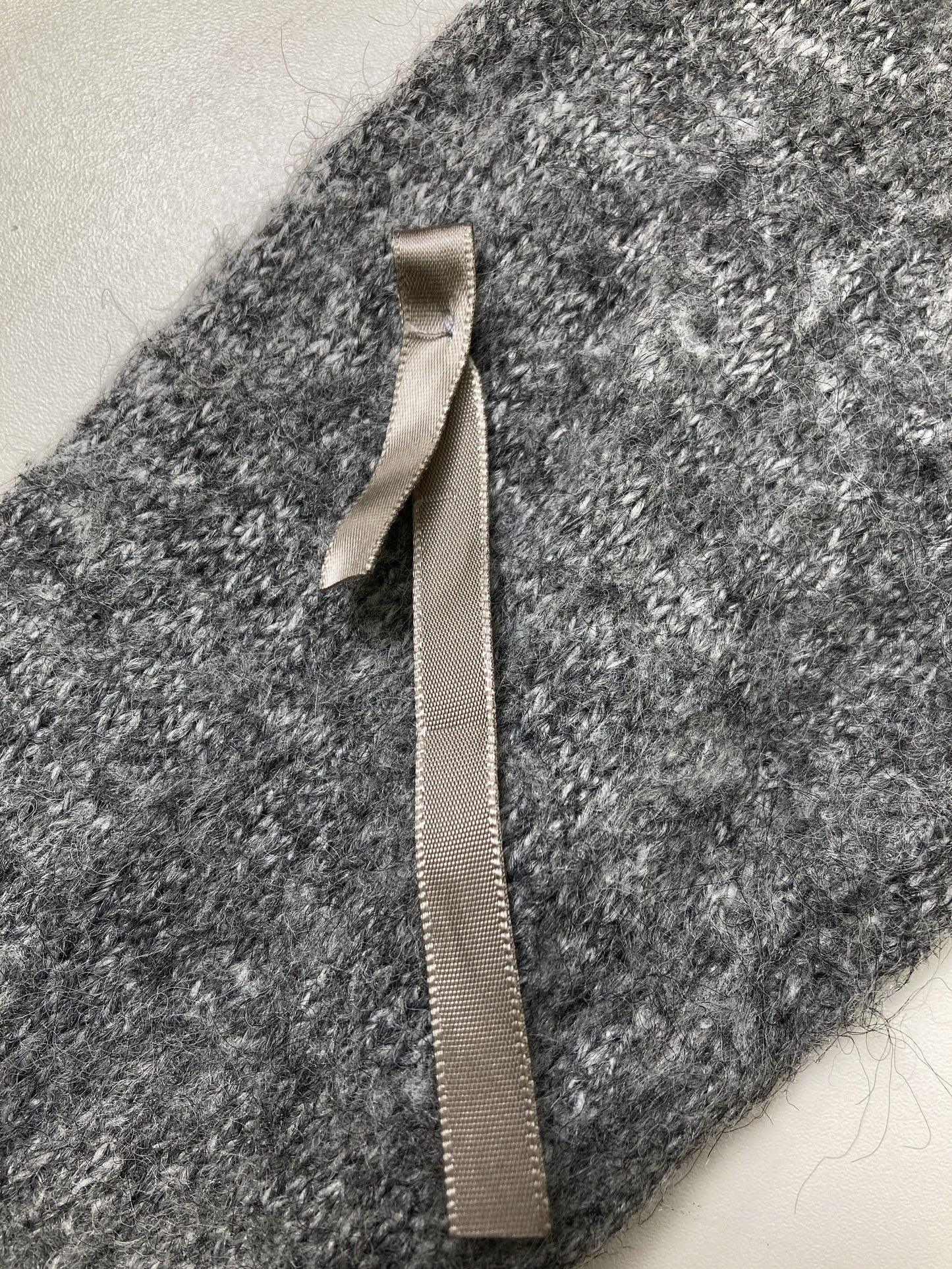 ニット/セーター/トップス/グレー