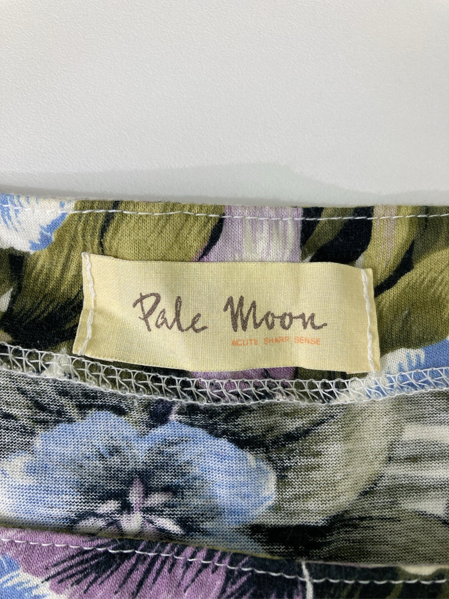 Pale Moon/Tシャツ/カットソー/トップス/ライトグリーン