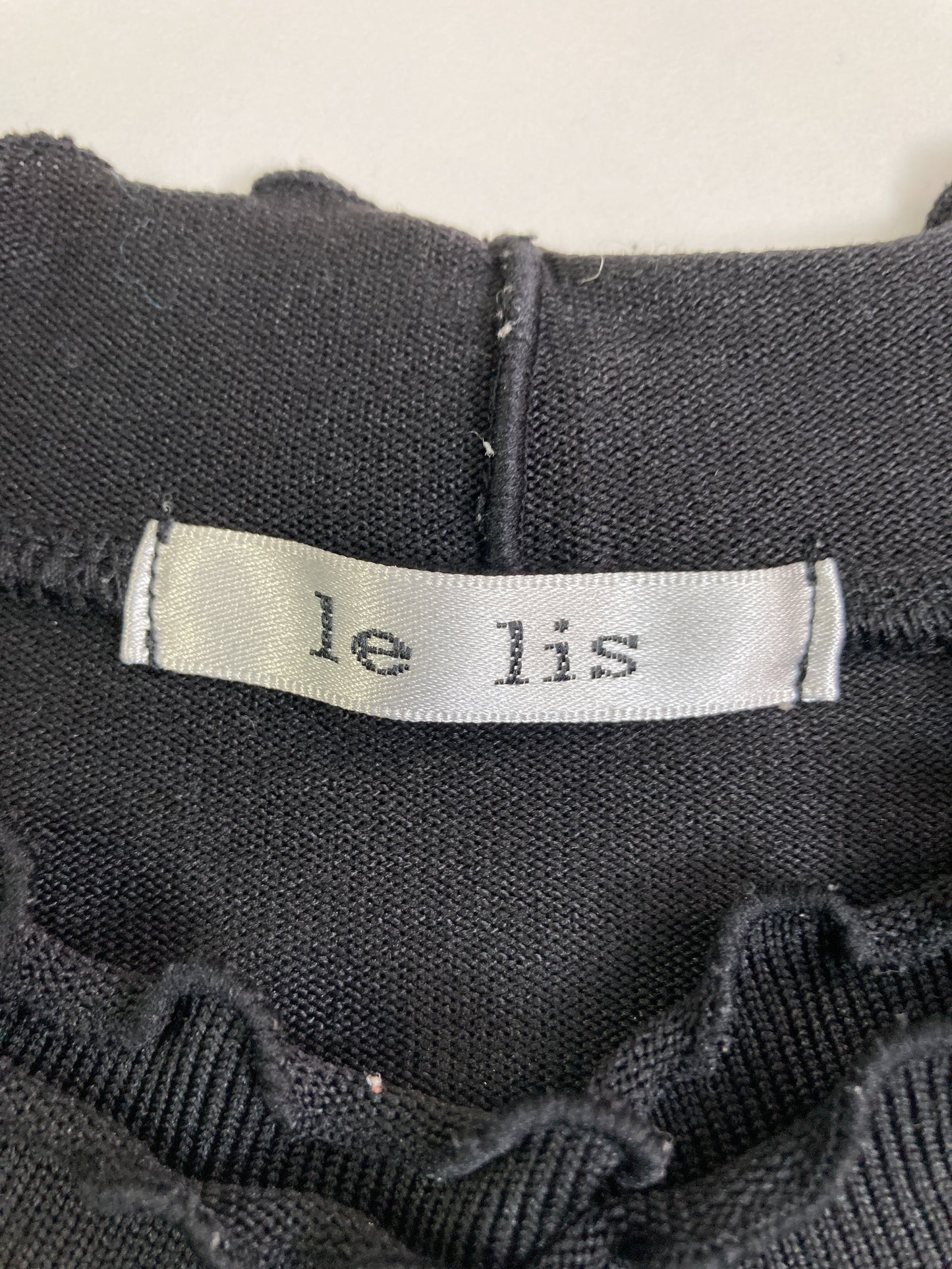 le lis/Tシャツ/カットソー/トップス/ブラック