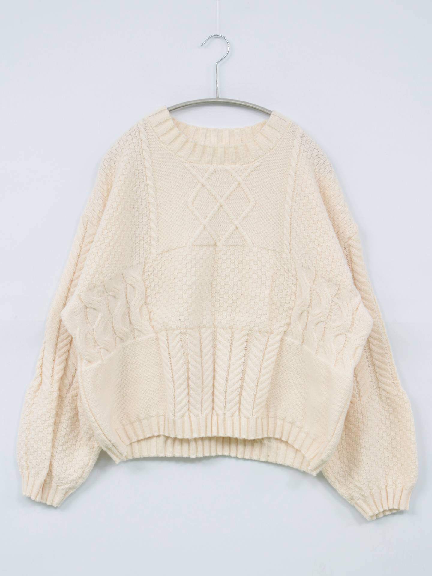 ニット/セーター/トップス/ホワイト