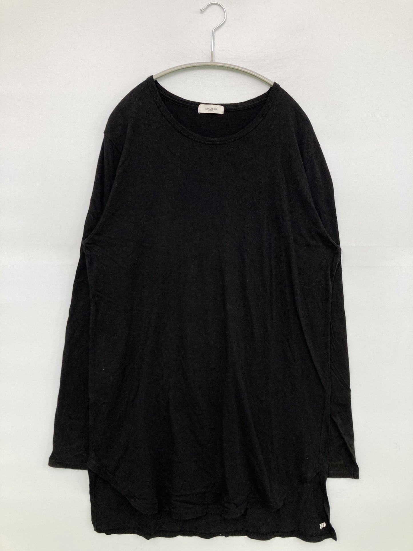 SHARED/Tシャツ/カットソー/トップス/ブラック/2