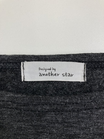 Tシャツ/カットソー/トップス/グレー