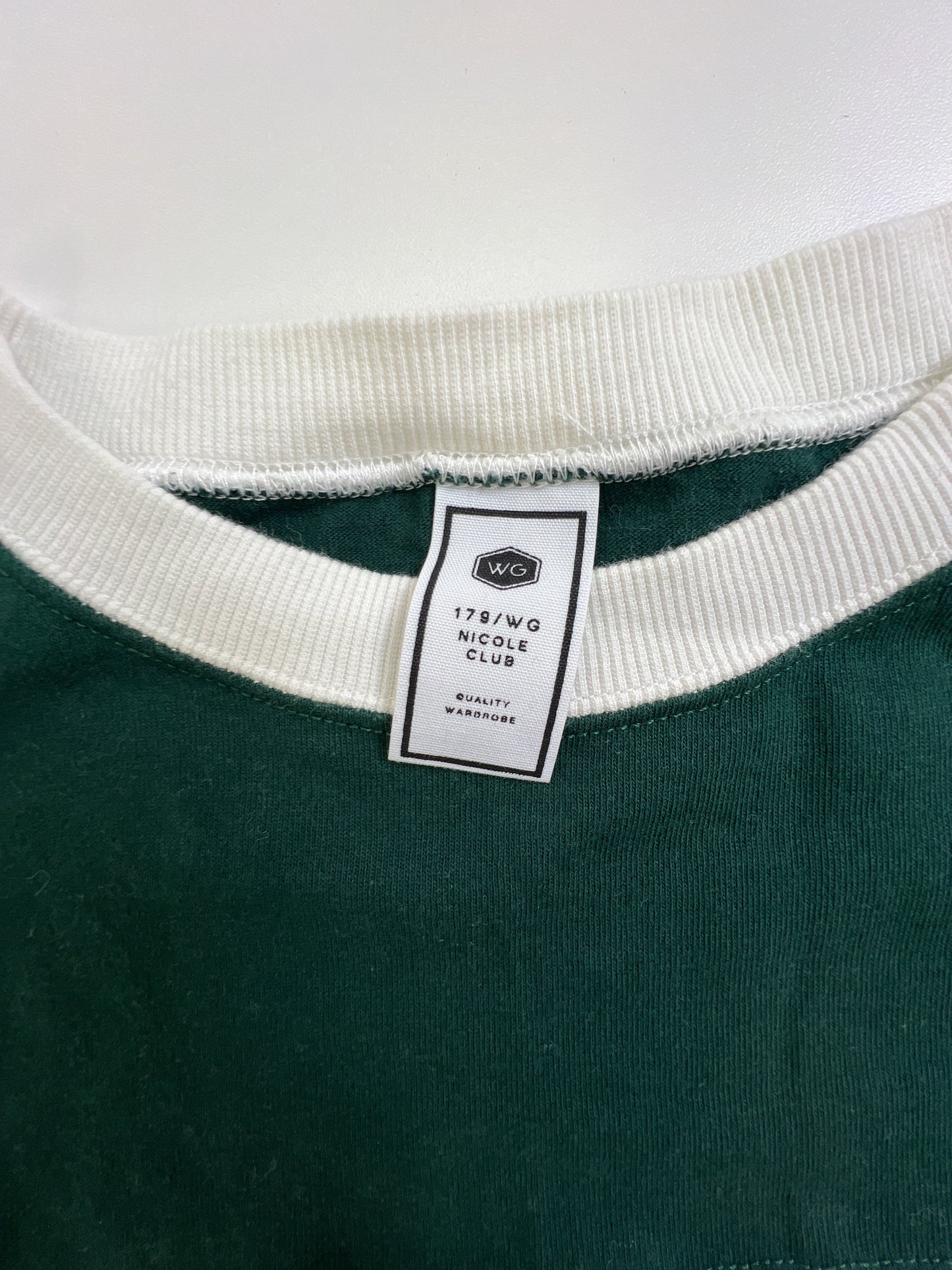 179/WG/Tシャツ/カットソー/トップス/グリーン