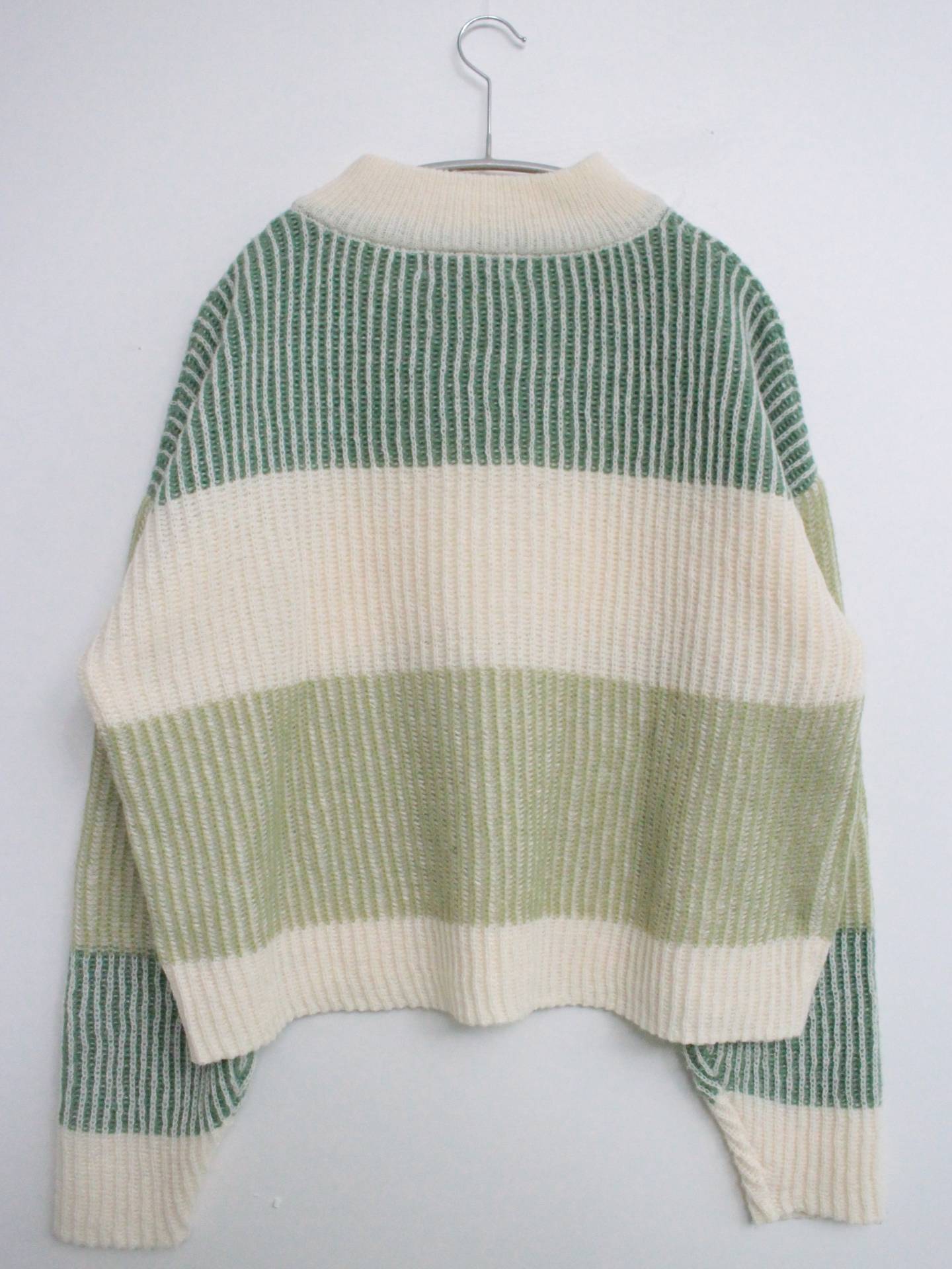 URBANITY/ニット/セーター/トップス/グリーン/M