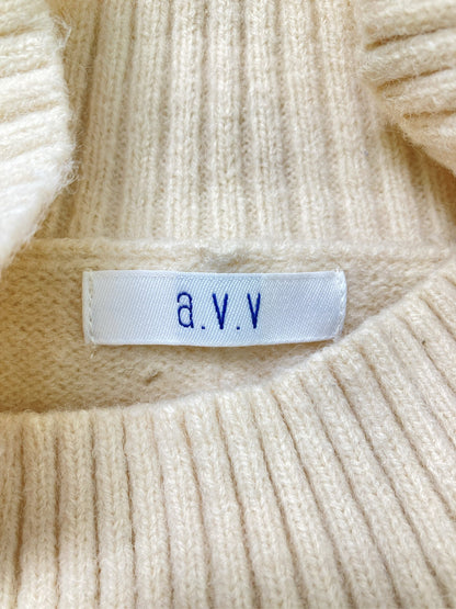 a.v.v/アーヴェヴェ/ニット/セーター/トップス/アイボリー/M